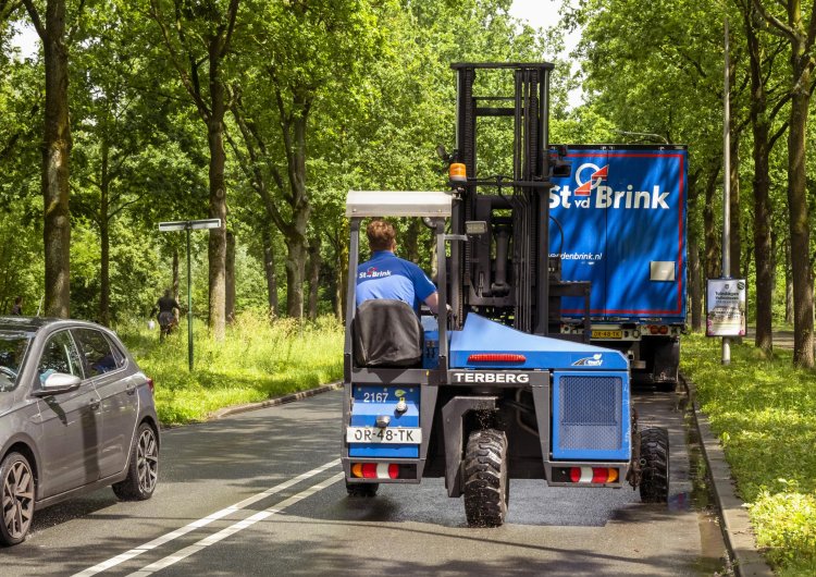 Chauffeur Kooiaap St vd Brink