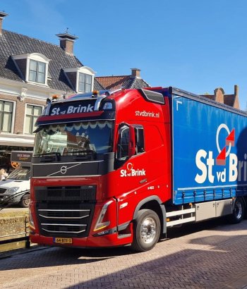 Chauffeur CE Koel/Vries bij St vd Brink