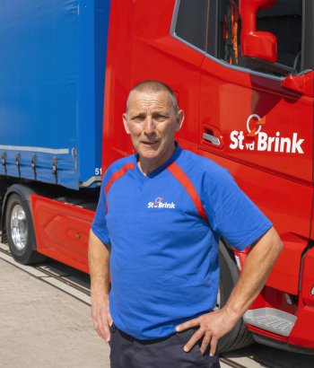 Chauffeur CE Koel/Vries bij St vd Brink