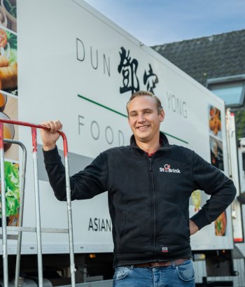 Chauffeur CE Koel/Vries bij St vd Brink