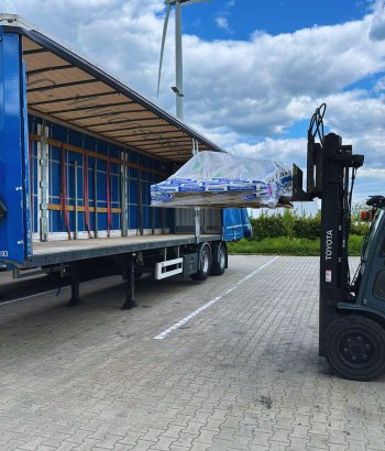 Chauffeur CE Koel/Vries bij St vd Brink