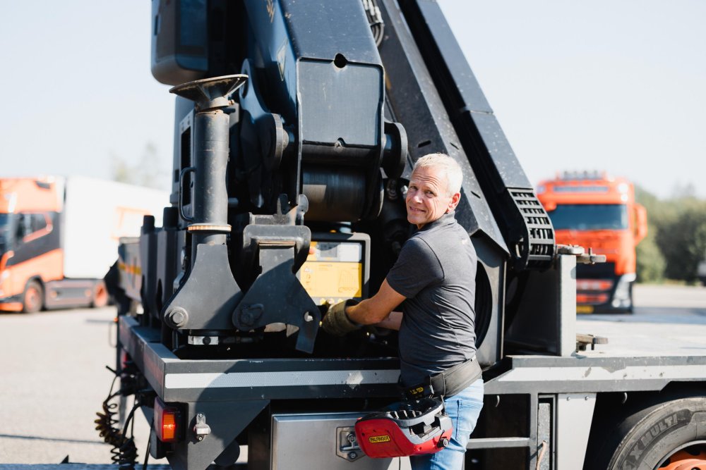 Chauffeur Rienk van der Heide van Land Transport