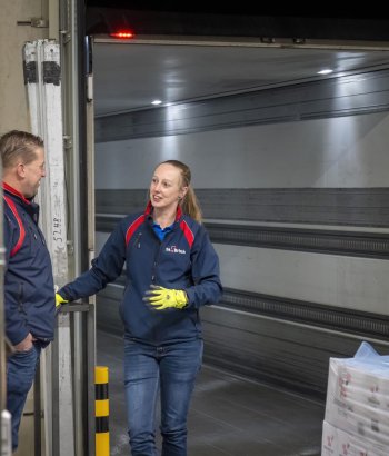 Chauffeur CE Koel/Vries bij St vd Brink
