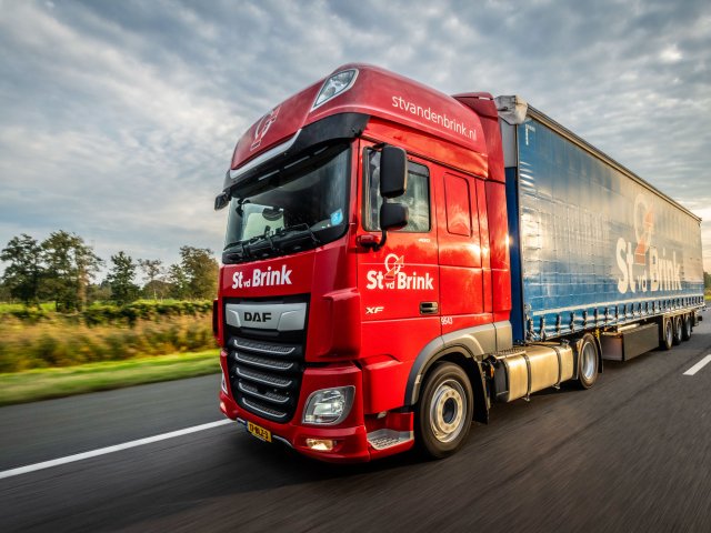 Internationaal transport door St vd Brink