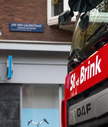Chauffeur CE Koel/Vries bij St vd Brink