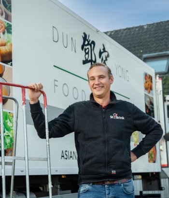 Chauffeur CE Koel/Vries bij St vd Brink