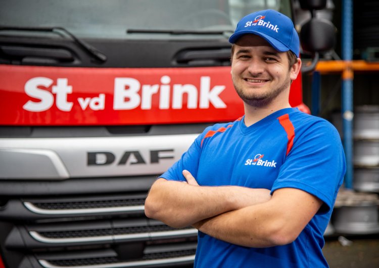 Nieuwe bedrijfskleding voor St vd Brink